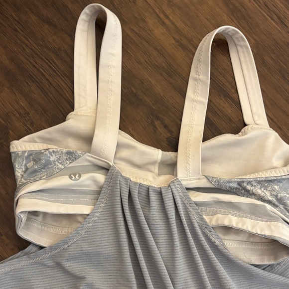 Lululemon Top - Picture 4 of 6